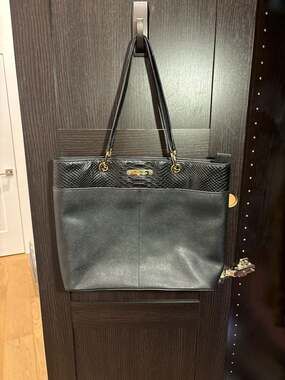 Michael Kors Jet Set Large Pocket Tote Black Saffiano Leather with Python Trim